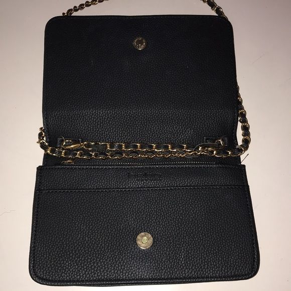 BeBe Boho Convertible Cross Body Clutch Bag - Picture 2 of 10